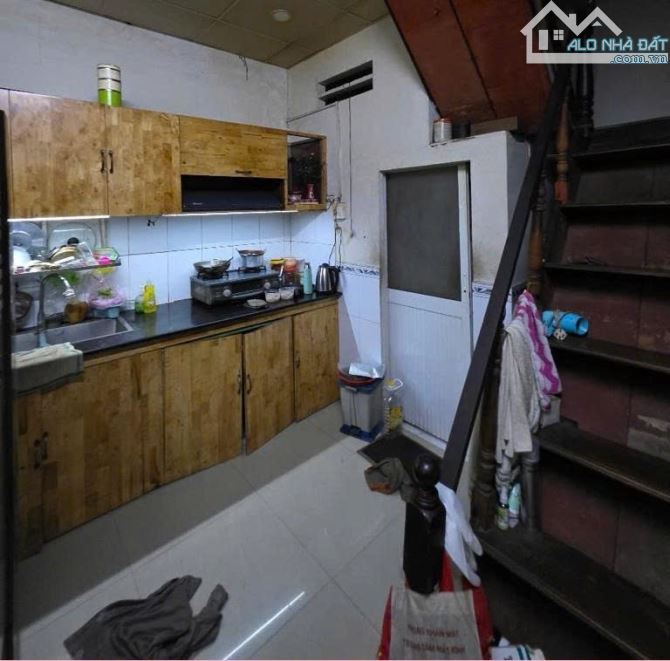 Bán nhà 2 tầng - 44m2 - 2pn 2wc - gần chợ kênh 19/5 - chỉ hơn 4 tỷ - 2