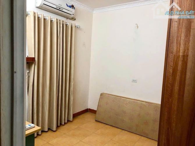 Cho thuê nhà ngõ Giảng Võ, 16m2 x 6 tầng, 2 ngủ ở 4 người Giá 7tr5 - 2