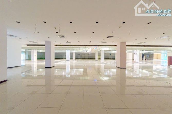 Bql toà nhà Charmvit Tower Trần Duy Hưng cho thuê sàn văn phòng 59m2 đến 1500m2 - 2
