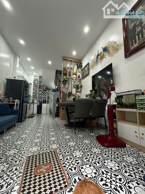 NHÀ ĐẸP LÔ GÓC – HỒ TÙNG MẬU – GẦN PHỐ – GẦN Ô TÔ – 5 TẦNG Ở NGAY - 2