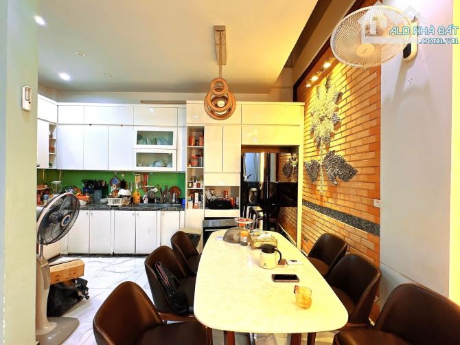 💥Ô tô tránh, gara ô tô, ngõ thông, kinh doanh, lõi Đống Đa - Phố Hoàng Cầu, 48m2 *5 tầng - 2