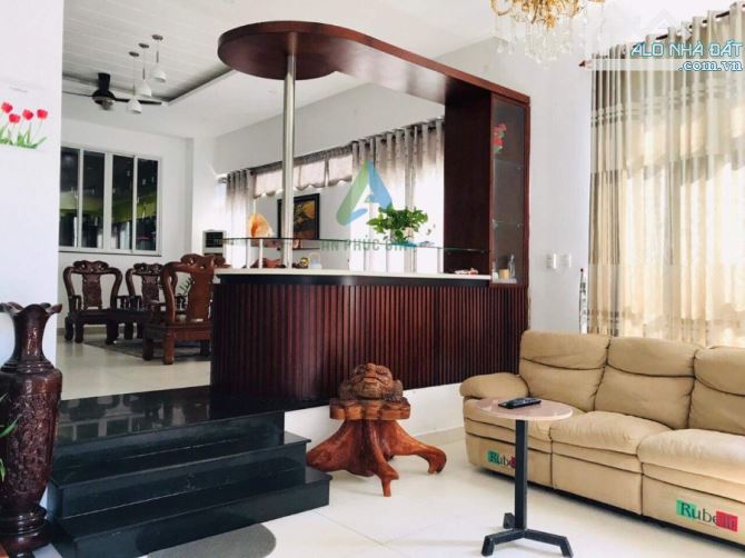 CHO THUÊ NHÀ NGUYÊN CĂN BIỆT THỰ 4 TẦNG TRƯƠNG VĂN HIẾN GẦN BIỂN - 7PN - 50 TRIỆU - 2