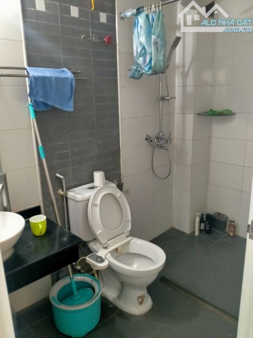 CHO THUÊ NHÀ  NGÕ 4B PHỐ YÊN LẠC DT 45MX4 TẦNG, 5PN,3WC, NGÕ Ô TÔ THÔNG - 2