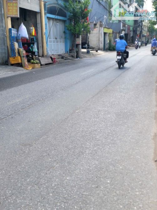 NHÀ 5 TẦNG MỚI XÂY - Ô TÔ ĐỖ CỬA - NGÕ THÔNG - TIỆN ÍCH TRUNG TÂM NGŨ HIỆP - GIÁ 4.2 TỶ - 2