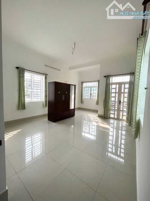 CG Cho thu.ê nhà trệt lầu có sân rộng hẻm 661 đường 30/4 Hưng Lợi, Ninh Kiều, Cần Thơ. - 2