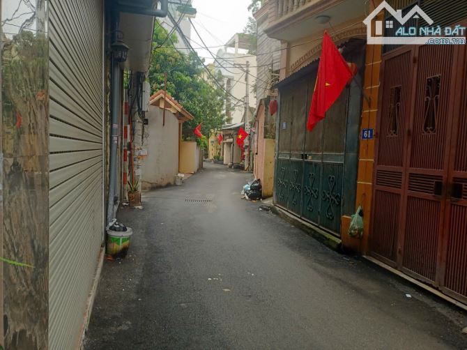 SIÊU PHẨM KINH DOANH Ô TÔ ĐƯỜNG THÔNG PHỐ VĂN TRÌ DIỆN TÍCH 70M2 MT 4,3M SỔ ĐỎ - 2