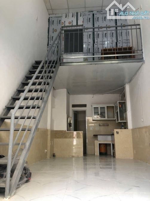 Chưa tới 2tỏi sở hữu ngay nhà tại Bà Hom 24m2-1lững-1trệt-Cách mặt tiền vài bước châm - 2