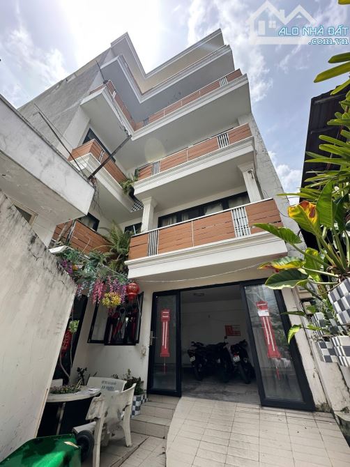 BÁN CHDV - 5 TẦNG - 177M2 - THU NHẬP 100TR/T - DƯƠNG QUẢNG HÀM - GÒ VẤP. CHỈ : 17,2 TỶ - 2