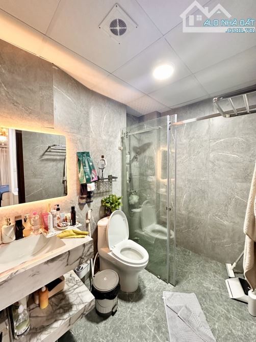 Bán nhà Xuân Đỉnh, 40m x 6 tầng thang máy, ô tô đỗ cửa, hàng xóm Ngoại Giao Đoàn. - 2