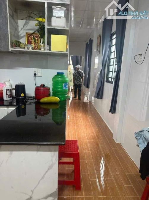 Chú 10 cần bán nhà cấp 4 ở Thị Trấn Hóc Môn 4x15 ( 71m2 ) 810 TRIỆU Sổ hồng riêng - 2