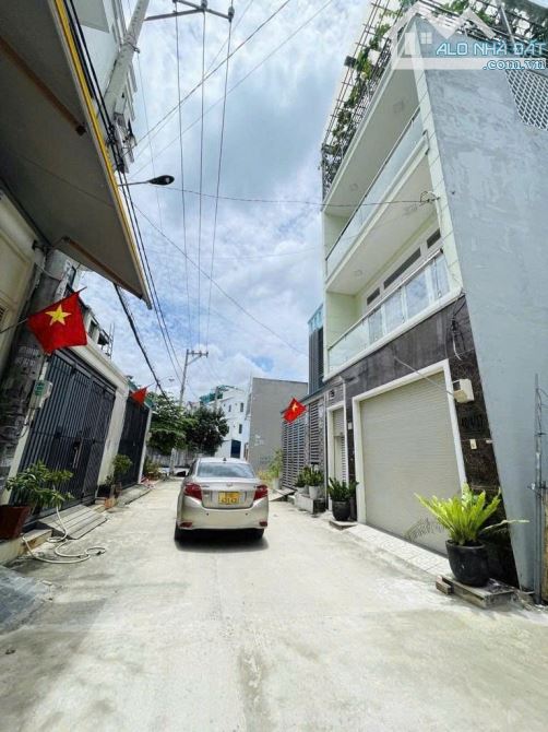 Đất Thổ Cư đường THẠNH XUÂN 43, phường THẠNH XUÂN, Q12, dt 80m2 (5,5mx15m), Hẻm 6m - 2