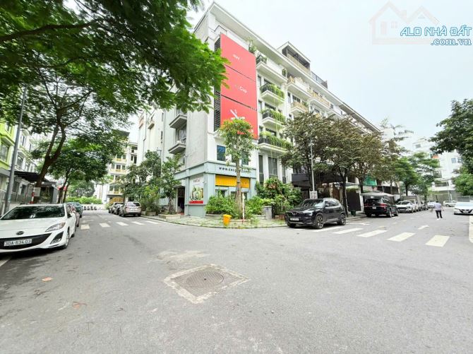 CHÍNH CHỦ BÁN BIỆT THỰ MỄ TRỊ DT 130M2, MẶT TIỀN 7M, GIÁ 36.75 TỶ, ĐƯƠNG 9M Ô TÔ VÀO, ALO - 2