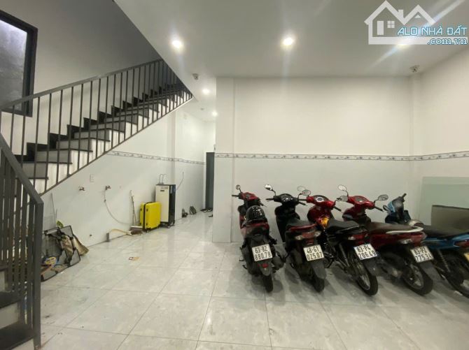 CĂN HỘ DỊCH VỤ BÌNH THẠNH DÒNG TIỀN ỔN ĐỊNH 60tr/THÁNG - 2