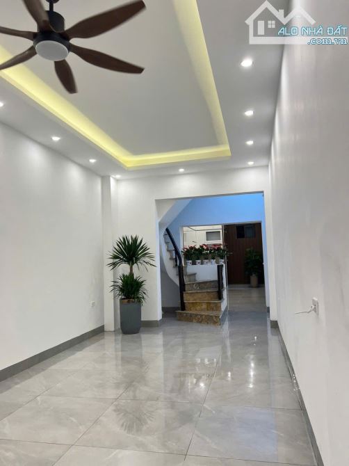 2 MẶT NGÕ - Ô TÔ - DT 62M 3 TẦNG - TRUNG TÂM PHÙNG KHOANG NAM TỪ LIÊM GIÁ YÊU THƯƠNG - 2