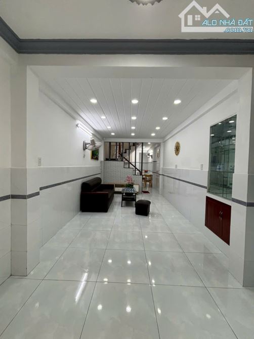 Ngay chợ Thạch Đà 39m 1 trệt 1 lầu tặng Full nội thất chỉ 4,1 tỷ - 2