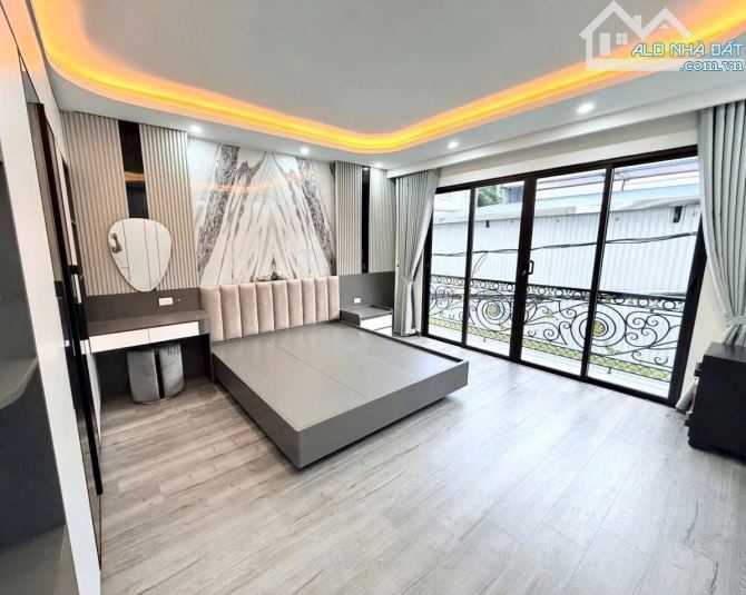 OTO vào nhà, Phố Lụa, Vạn Phúc, Hà Đông 62m x 5 tầng THANG MÁY 15,4 tỷ - 2