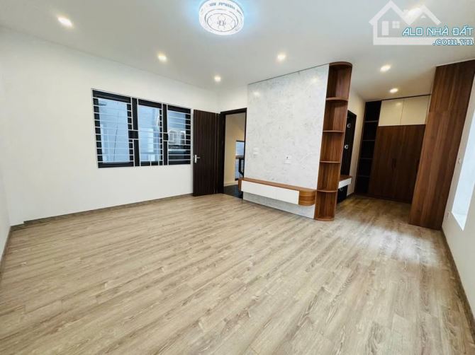 Gia chủ làm ăn được kỉ niệm cho a/c căn nhà 4 tầng tại Đại Tự với giá chỉ 4,95 tỷ - 2