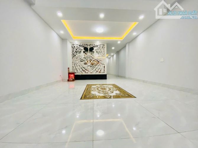 🚨 XUẤT CẢNH - BÁN GẤP TRONG TUẦN - TĂNG BẠT HỔ - 180.7M² - 5 TẦNG 🚨 - 2