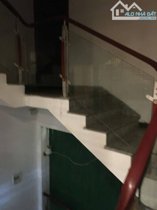 Bán nhà 4 tầng Nguyễn Bỉnh Khiêm, Đông Hải 2, Hải An 80m2, đường 39m, giá 6,2 tỷ - 2