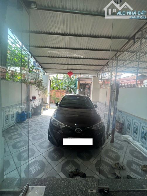 Bán nhà 2 tầng 3 ngủ tại Vị Trù, Thanh Trù, Vĩnh Yên , giá: 2,3 tỷ - 2