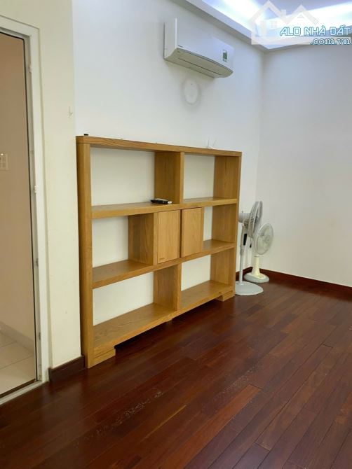 Bán nhanh nhà hẻm Lý Thánh Tôn gần biển chỉ 700m an cư nghĩ dưỡng tạo dòng tiền tốt - 2