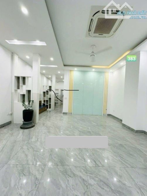 NHÀ 3 TẦNG ĐƯỜNG HOÀNG QUỐC THẢO ( KHU METRO) - ĐỐI DIỆN LÀNH CF TRUNG NGUYÊN - - 2