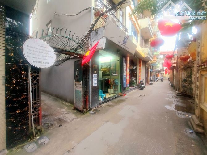 Bán nhà MINH KHAI - HM, lô góc, nhà dân xây, kết cầu chắc chắn, giá tốt - 2