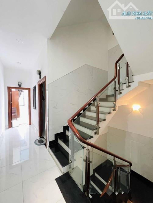 CÁCH VÀI CĂN RA MẶT TIỀN - XE HƠI NGỦ GỌN TRONG NHÀ - TIỆN VỀ KINH DOANH CHDV - 2