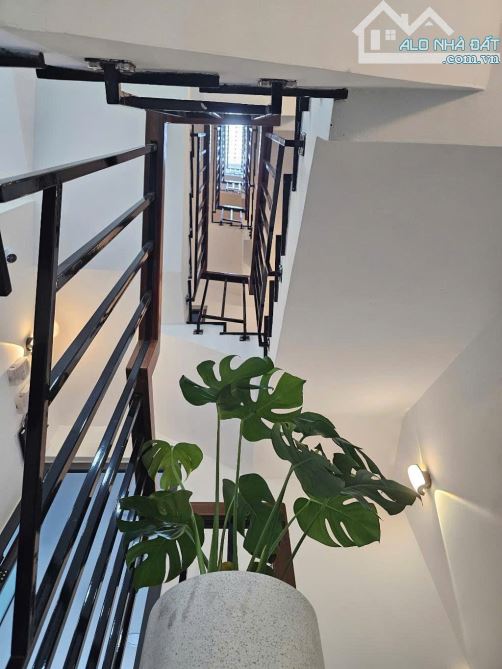 CHDV CAO CẤP, 6 TẦNG XÂY MỚI - DT60m2 x 10 phòng - HXH khu phân lô, gần EMART2 Gò Vấp - 2