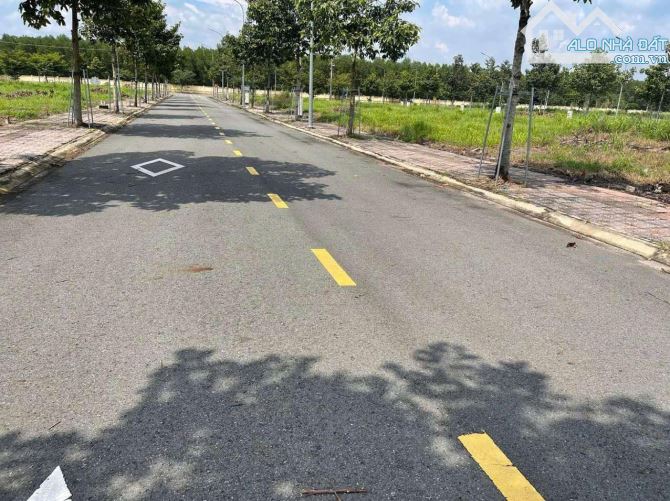BÁN NHANH 10NỀN DA TRUNG QUÂN, Lai Uyên Giá Chỉ 1tỷ690/80m2. Sổ Đẹp - 2
