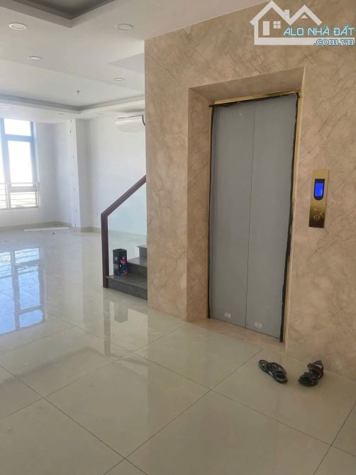 26 tỷ! Bán Building MT ngay Trường Chinh, Q.Tân Bình - 1080m2 Hầm 7 Tầng. - 2