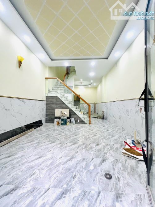 BÁN NHÀ ĐẸP MỚI 4 TẤM KHU VIP ĐƯỜNG SỐ CAO TẦNG XE HƠI ĐỖ CỬA DT 4*10 HÌNH THẬT GIÁ 12TỈ 4 - 2