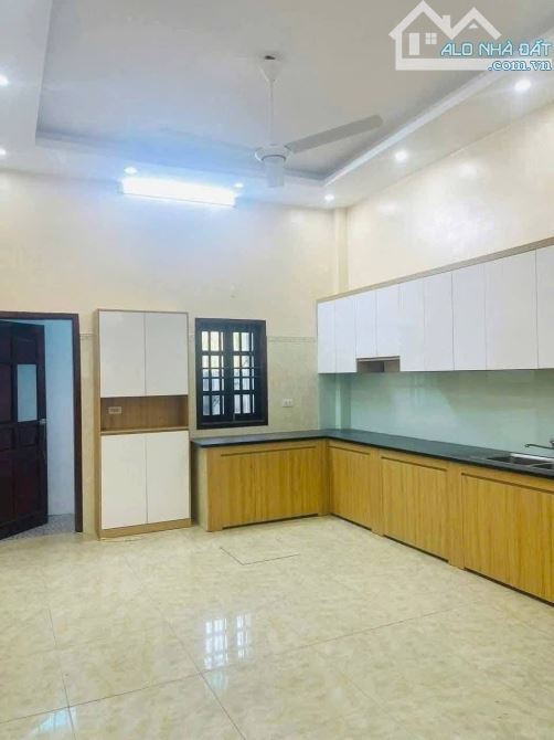 🏠 BÁN NHÀ 3 TẦNG – KHU A TĐC TRẦN LÃM, TP. THÁI BÌNH 📐 Diện tích: 75,6 m²  Mt 4,2m - 2