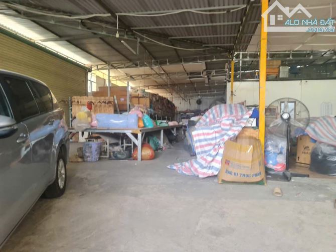 Bán nhà MẶT TIỀN kinh doanh cực đỉnh,ngang KHỦNG 18M,giá chỉ 15tr/m2 - 2
