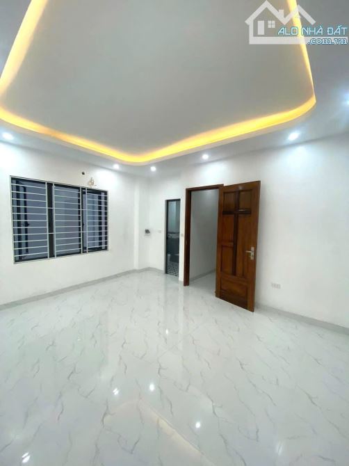 DUY NHẤT 1 CĂN HOA HẬU PHỐ Ỷ LA -HÀ ĐÔNG- LÔ GÓC-35M-5T- GIÁ CHỈ 5.25 TỶ - 2