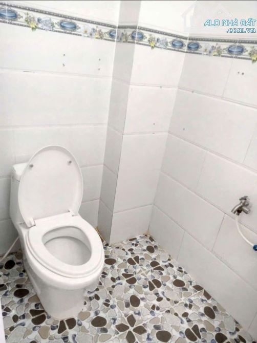 Nhà hẻm số đỏ cồn khương gần cao đẳng du lịch - 2