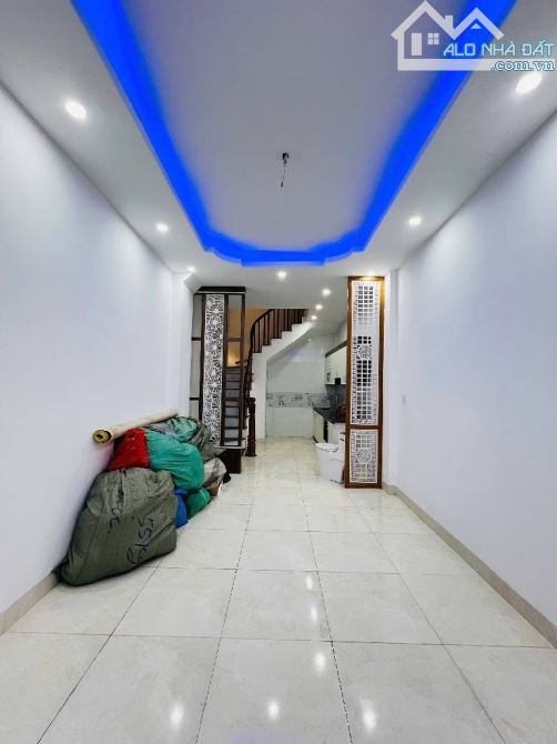 Phú Lương-Hà Đông chỉ 4,x tỷ. 4 chỗ lùi tận cửa. Con có nhà ở lúc học, bố có nguồn đầu tư. - 2