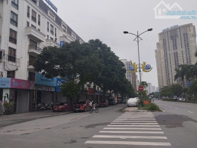 Bán nhà liền kề mặt đường đôi KĐT Văn Phú, Hà Đông – 90m² x 5 tầng, giá hơn 30 tỷ - 2