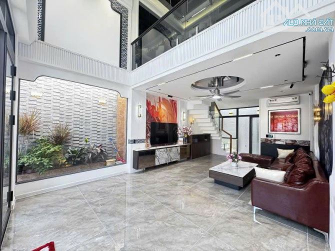 Bán Biệt thự Mini Phan Văn Trị, 3 tầng 120m2 hẻm 8m có vỉa hè giá 17.5 tỷ. - 2