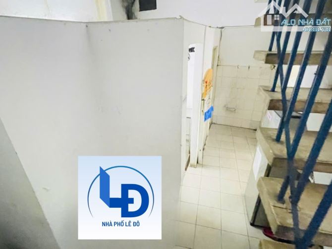 🔥 Bán nhà Căn góc 2 mặt tiền – nở hậu tài lộc, để ô tô + 20 xe máy – đâu dễ tìm ở TT Q11 - 3