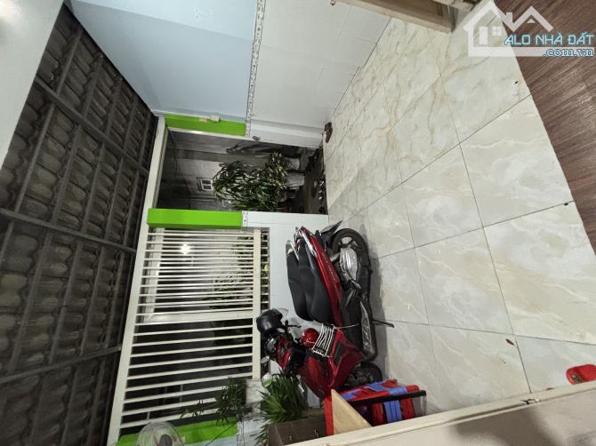Bán Nhà Dĩ AN- HCM DT:108m2, Đường Tỉnh 743-   chỉ 3 tỷ xx - 11