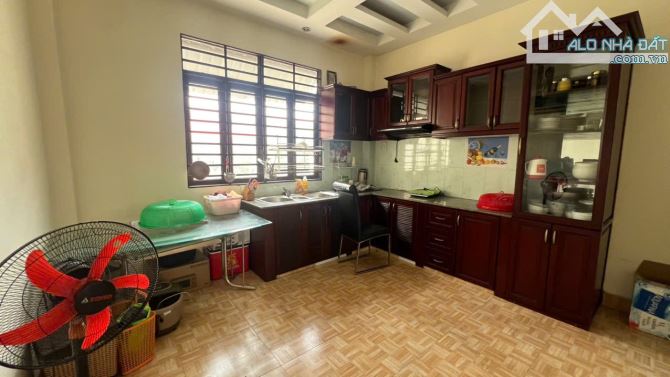 🏡 NHÀ HẺM Ô TÔ – GẦN MT LÊ VĂN VIỆT – 5 Tầng 5PN 6,5 Tỷ - 3