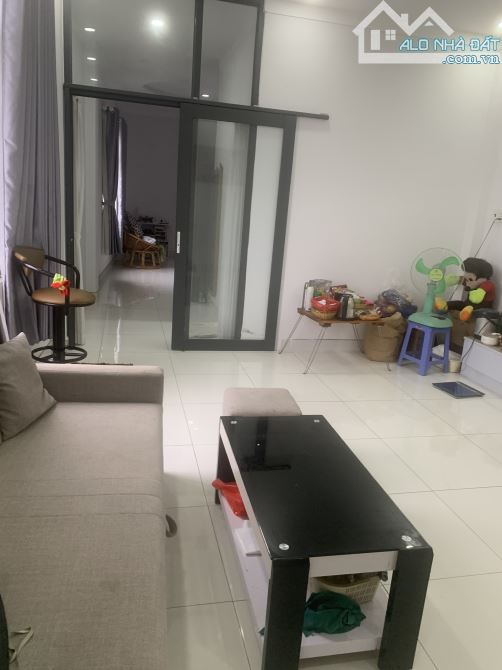 Giá 16,5 tỷ. Hàng đẹp..Bán căn góc 4L mặt tiền Phạm Văn Thuận khu vực kinh doanh sầm uất - 3