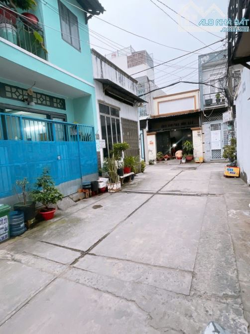 Bán nhà HXH 6M Thông đường liên khu 5-6 , P BHHB, Quận Bình Tân DT 40m2(4x10)  Giá 3.2 TỶ - 3