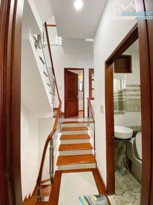 BÁN NHÀ NGUYỄN XÍ (2 CHIỀU), 4 TẦNG, 39M2, 4 PHÒNG NGỦ, THIẾT KẾ LỆCH TẦNG HIỆN ĐẠI. - 3
