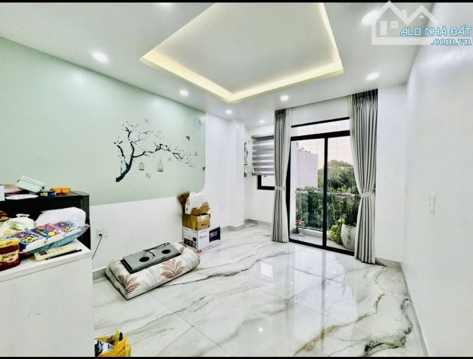 BÁN NHÀ HẺM OTO NƠ TRANG LONG. NHÀ 4 TẦNG, 4 PHÒNG NGỦ, THIẾT KẾ HIỆN ĐẠI CÒN RẤT MỚI - 3