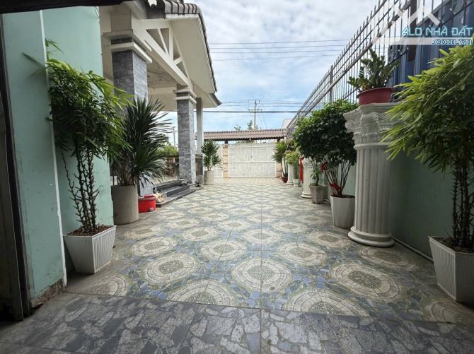 SIÊU BIỆT THỰ VIP ĐẲNG CẤP – GIẢM SỐC 2 TỶ – GIÁ CHỈ NGANG GIÁ ĐẤT. - 3