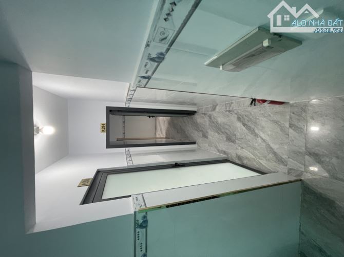 BÁN NHÀ QUẬN 7, HẺM 4M XE HƠI ĐỖ CỬA, dòng TIỀN ổn định KDC hiện hữu, nhỉnh 3 tỷ - 3