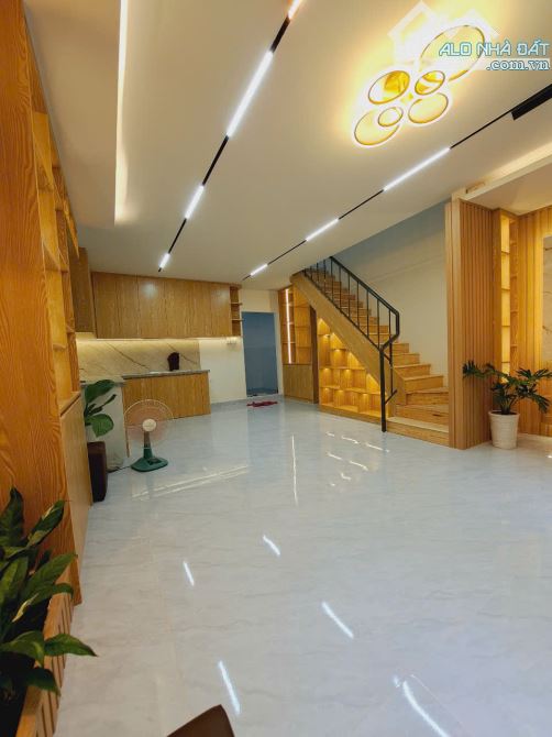 Tôi cần bán nhà 4,5x11m sau Aeon Tân Phú. Giá 2,1 tỷ - 3
