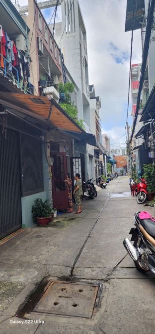 BÁN NHÀ BÌNH TÂN  - 2 TẦNG - 2 PN - 4X11M - HẺM 4M THÔNG - SHR - CHỈ 4... TỶ - 3
